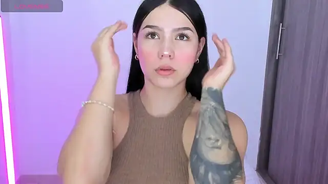 Natasha su  online show from 12-18-25, 10:02