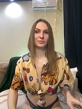 Snapshot of RachelBelI chatting on 02-20-25, 11:21 RachelBelI online show from 02-20-25, 11:21