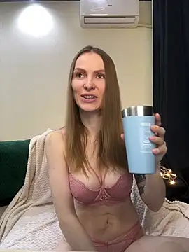 Snapshot of RachelBelI chatting on 03-02-25, 11:17 RachelBelI online show from 03-02-25, 11:17