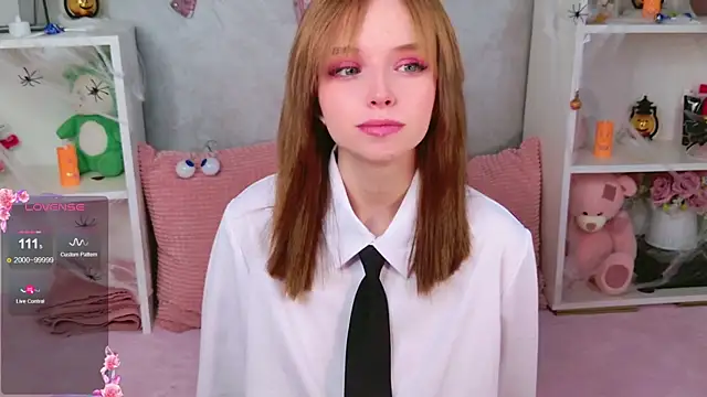 b4by LoL1 online show from 11-05-25, 12:41