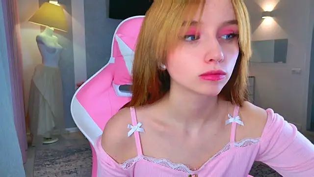 b4by LoL1 online show from 12-05-25, 12:15