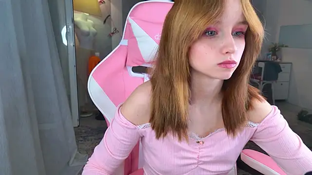 b4by LoL1 online show from 11-14-25, 02:32