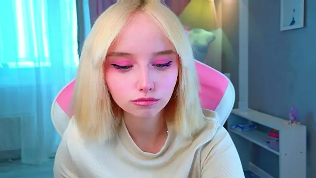 b4by LoL1 online show from 03-20-26, 11:44