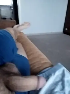 Snapshot of Grig1982 chatting on 03-08-26, 04:21 Grig1982 online show from 03-08-26, 04:21