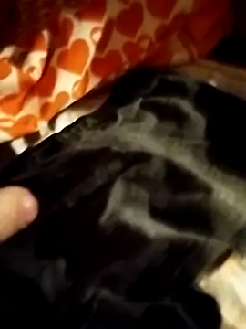 Snapshot of Grig1982 chatting on 09-10-25, 07:24 Grig1982 online show from 09-10-25, 07:24