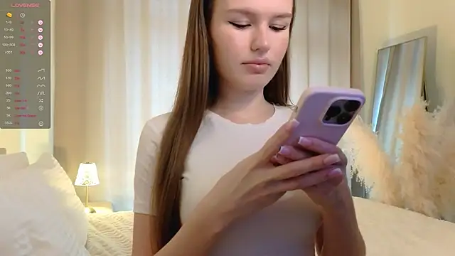 Snapshot of illumiangel chatting on 05-15-26, 01:53 illumiangel online show from 05-15-26, 01:53