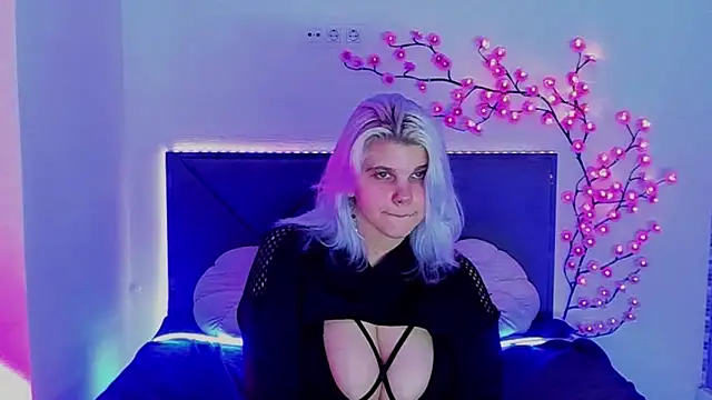 JoannLowe online show from 02-23-26, 08:20