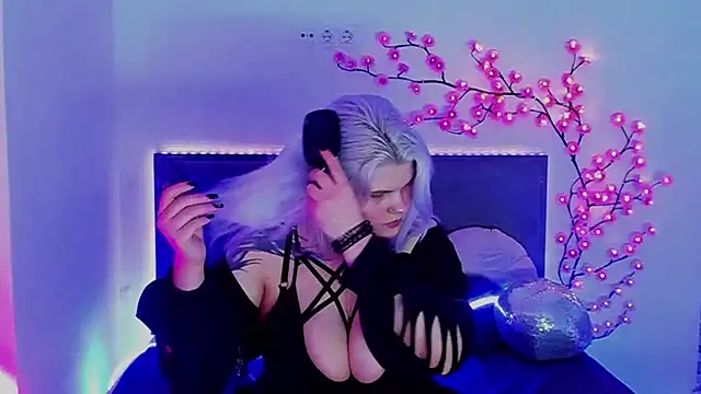 JoannLowe online show from 03-19-26, 09:04