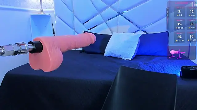 Snapshot of LYEN_RAE chatting on 02-20-26, 06:19 LYEN RAE online show from 02-20-26, 06:19