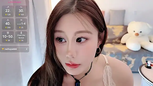 QQ-tutu online show from 06-19-26, 04:18