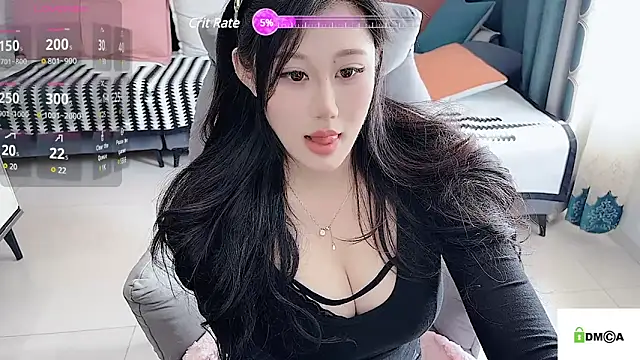 QQ-tutu online show from 03-15-25, 05:41