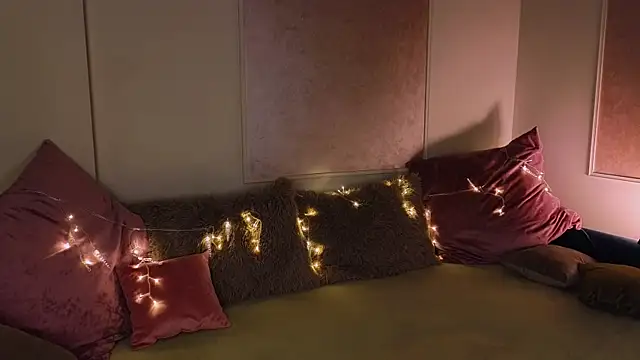 tomorrows day online show from 11-29-25, 09:15