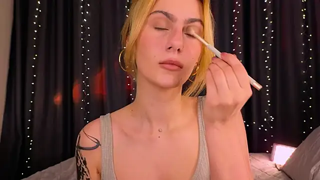 tomorrows day online show from 04-13-26, 09:30