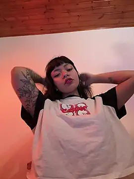 Ashley Chriss online show from 01-17-25, 01:36