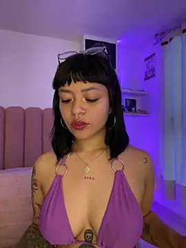 Ashley Chriss online show from 03-17-25, 10:51