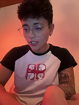 Ashley Chriss online show from 01-25-25, 09:26