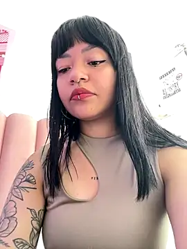 Ashley Chriss online show from 10-05-25, 02:30