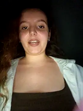 Snapshot of LineaDemie chatting on 05-12-26, 09:10 LineaDemie online show from 05-12-26, 09:10