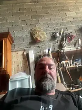 Snapshot of ros217 chatting on 08-05-26, 02:22 ros217 online show from 08-05-26, 02:22