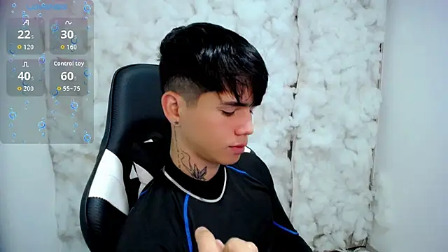 Snapshot of Tayson_Rivers chatting on 11-24-25, 08:09 Tayson Rivers online show from 11-24-25, 08:09