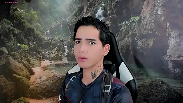 Snapshot of Tayson_Rivers chatting on 02-24-26, 01:45 Tayson Rivers online show from 02-24-26, 01:45