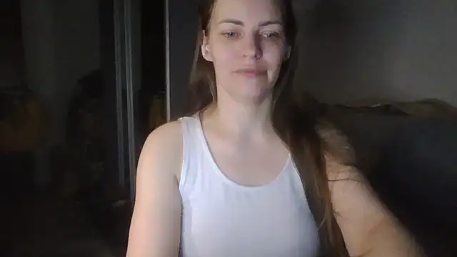 AnnaDiamond1 online show from 05-20-26, 09:45