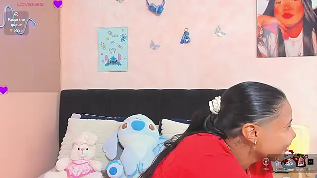 Snapshot of sara_mendez2 chatting on 05-16-26, 12:53 sara mendez2 online show from 05-16-26, 12:53