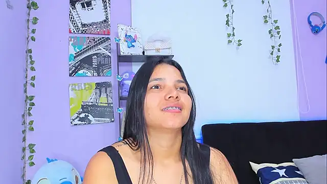 Snapshot of sara_mendez2 chatting on 02-25-25, 10:42 sara mendez2 online show from 02-25-25, 10:42