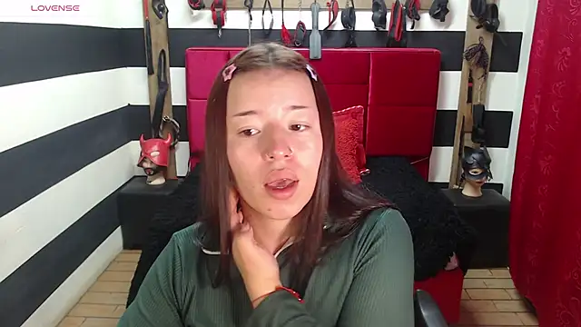 Marian Ran online show from 10-20-25, 03:08