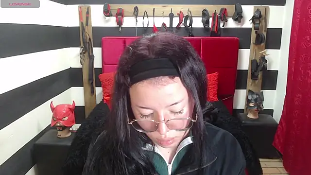 Marian Ran online show from 09-24-25, 04:08