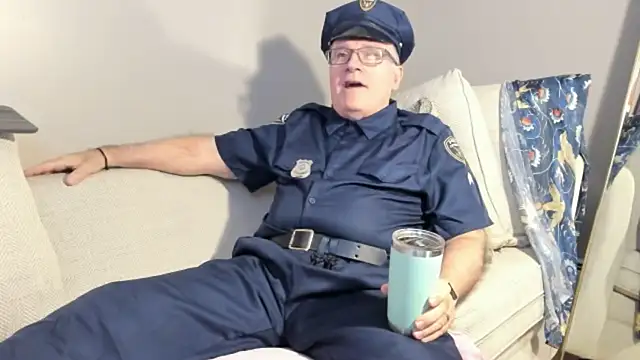 dantes lion online show from 11-01-25, 06:19