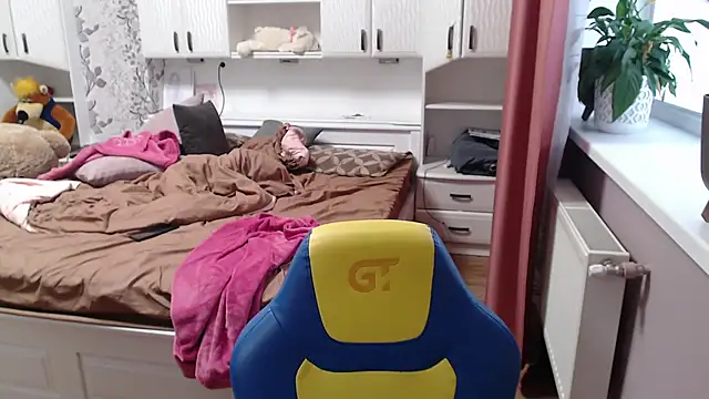 Snapshot of 69SexySecret69 chatting on 02-19-25, 05:49 69SexySecret69 online show from 02-19-25, 05:49