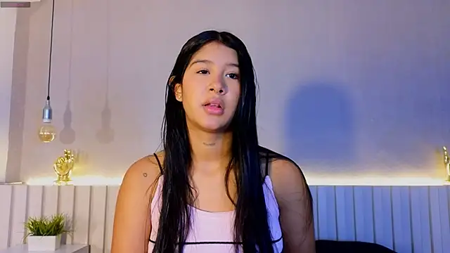 Aida moreno online show from 04-04-26, 12:01