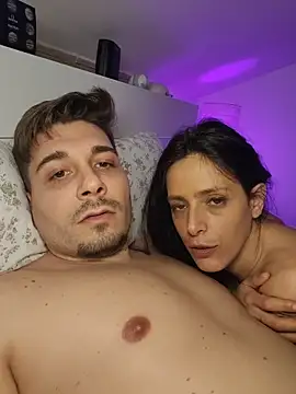 Snapshot of dansarah chatting on 02-28-26, 12:43 dansarah online show from 02-28-26, 12:43