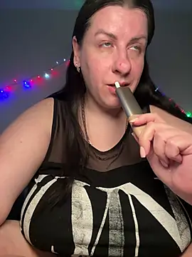 Evelinia online show from 04-07-26, 03:25