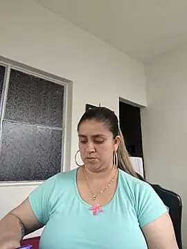 Snapshot of Melinda_bob chatting on 04-22-26, 08:37 Melinda bob online show from 04-22-26, 08:37