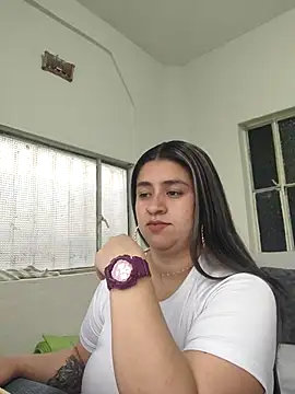 Snapshot of Melinda_bob chatting on 04-04-26, 10:38 Melinda bob online show from 04-04-26, 10:38