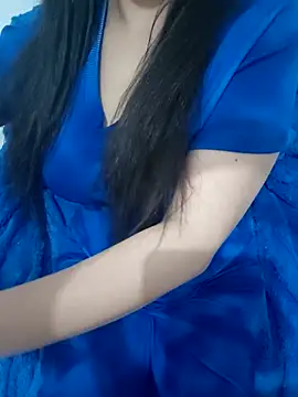 Snapshot of Liyan- chatting on 07-14-26, 11:00 Liyan- online show from 07-14-26, 11:00