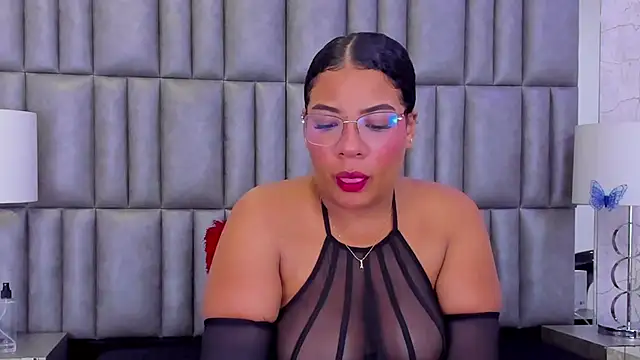 Snapshot of MelannyTylor chatting on 12-03-24, 03:26 MelannyTylor online show from 12-03-24, 03:26