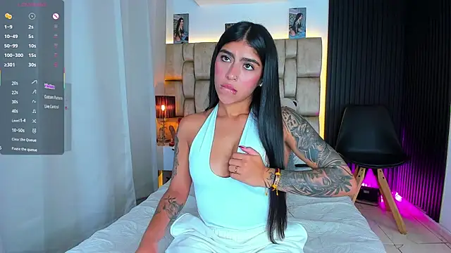 little sophie18 online show from 04-19-26, 07:38