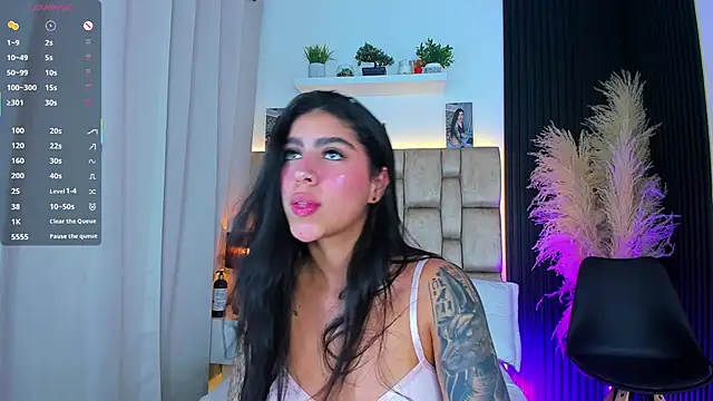 little sophie18 online show from 05-23-26, 07:57