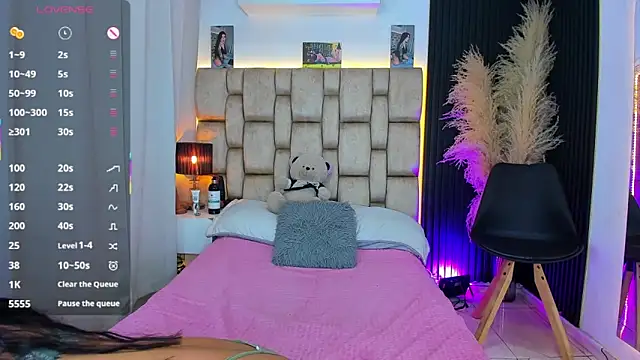 little sophie18 online show from 06-29-26, 07:35
