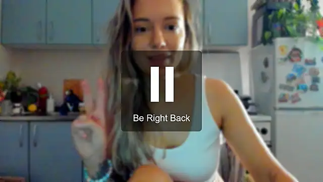 foxy blond online show from 11-08-25, 12:36