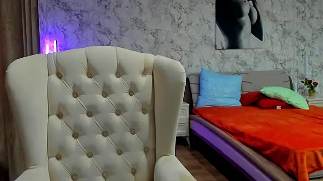 foxy blond online show from 03-12-26, 12:27