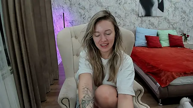 foxy blond online show from 02-07-26, 12:18