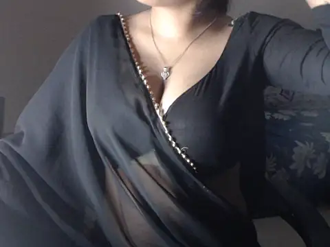 DevilErin online show from 10-17-25, 08:32