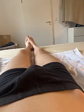 Snapshot of Nio-5 chatting on 10-09-25, 03:23 Nio-5 online show from 10-09-25, 03:23