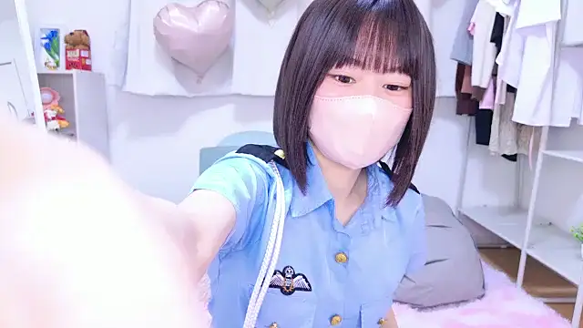 Snapshot of Im_Yu-na chatting on 02-07-26, 02:25 Im Yu-na online show from 02-07-26, 02:25