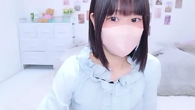 Im Yu-na online show from 10-03-25, 09:16