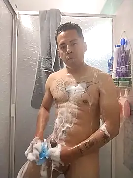 Izzyrockone online show from 11-11-25, 02:01